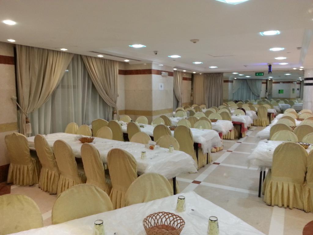 Manazel Alaswaf Hotel Медина Екстериор снимка