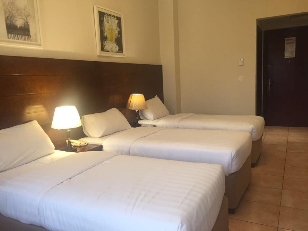 Manazel Alaswaf Hotel Медина Екстериор снимка