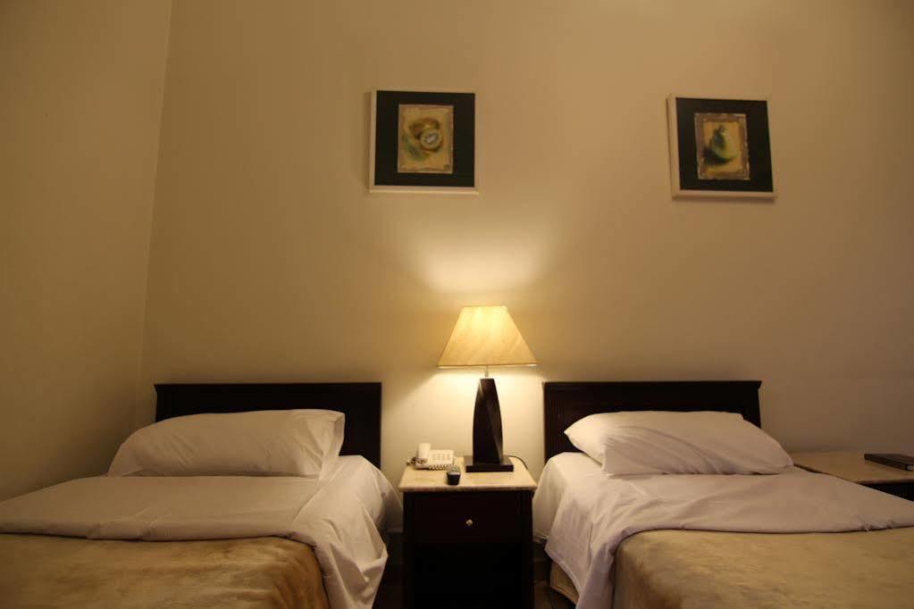 Manazel Alaswaf Hotel Медина Екстериор снимка