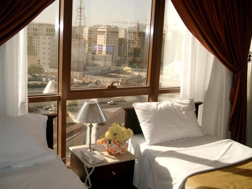 Manazel Alaswaf Hotel Медина Екстериор снимка