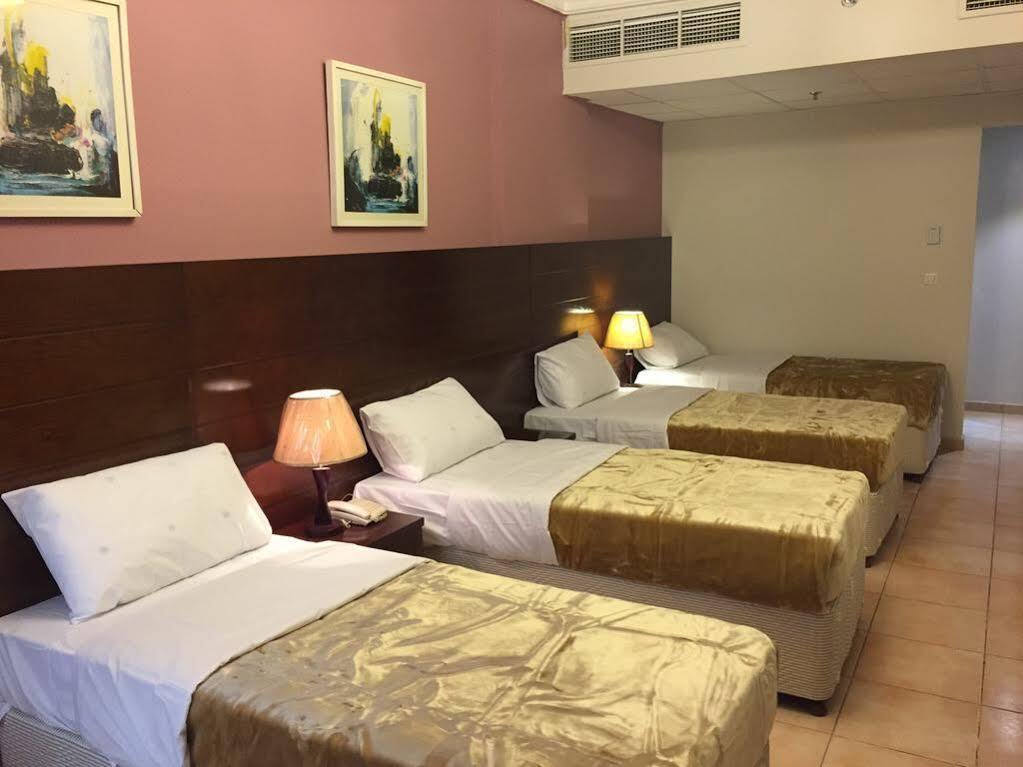Manazel Alaswaf Hotel Медина Екстериор снимка